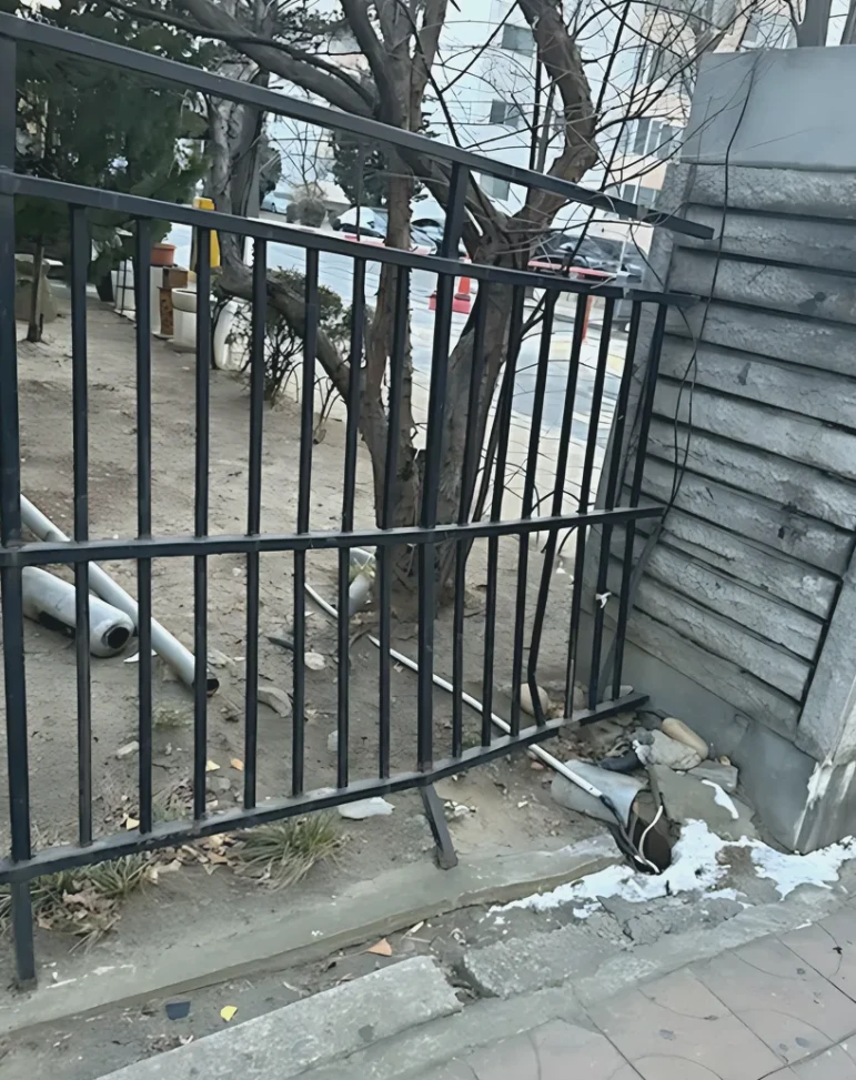 강서구 주물휀스 난간용접 시공 사진 4