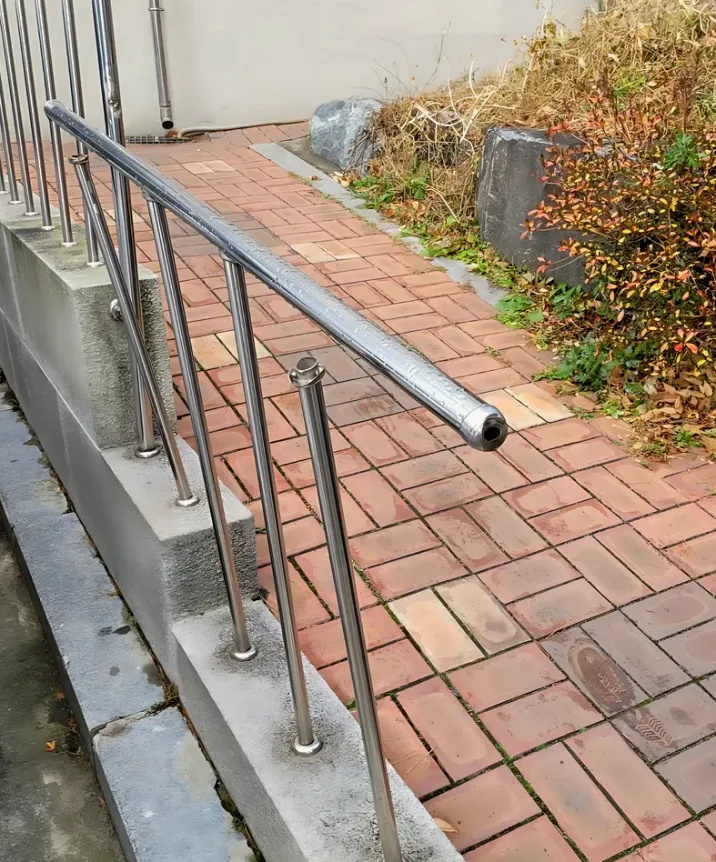 아산시 주차장 난간용접 시공 사례