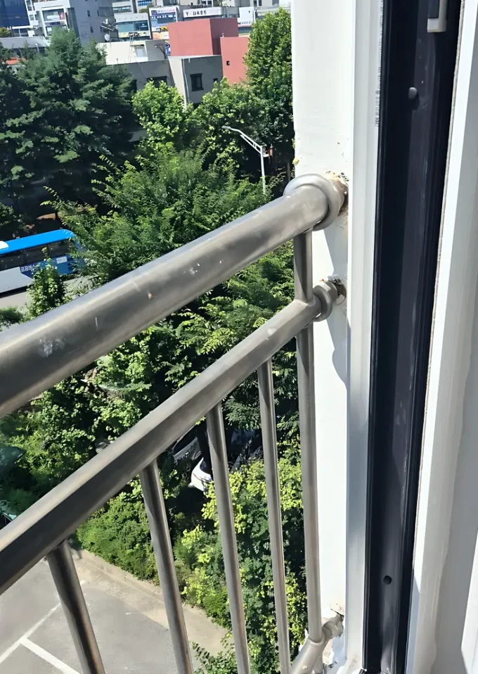 연양동 베란다 난간용접 시공 사진 3